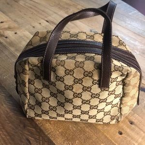 Small Gucci handbag